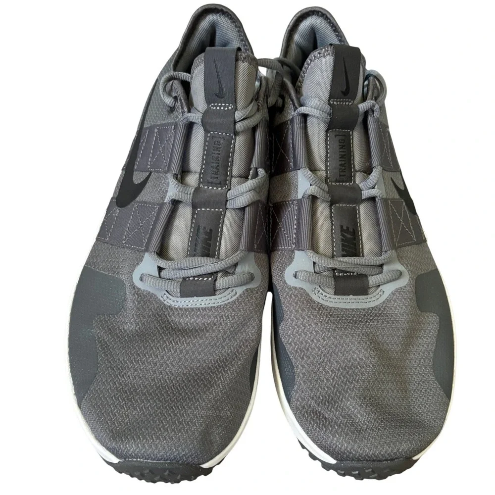 Nike Varsity Compete TR2 Gray Men's‎ Size 11 Wide